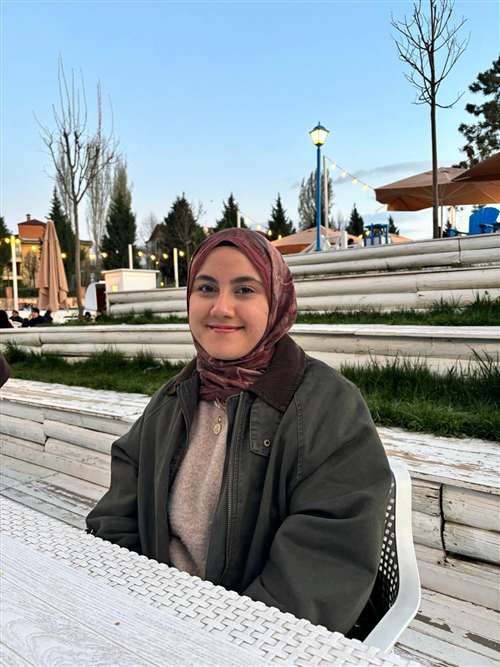 Özlem Çapkın'ın portresi